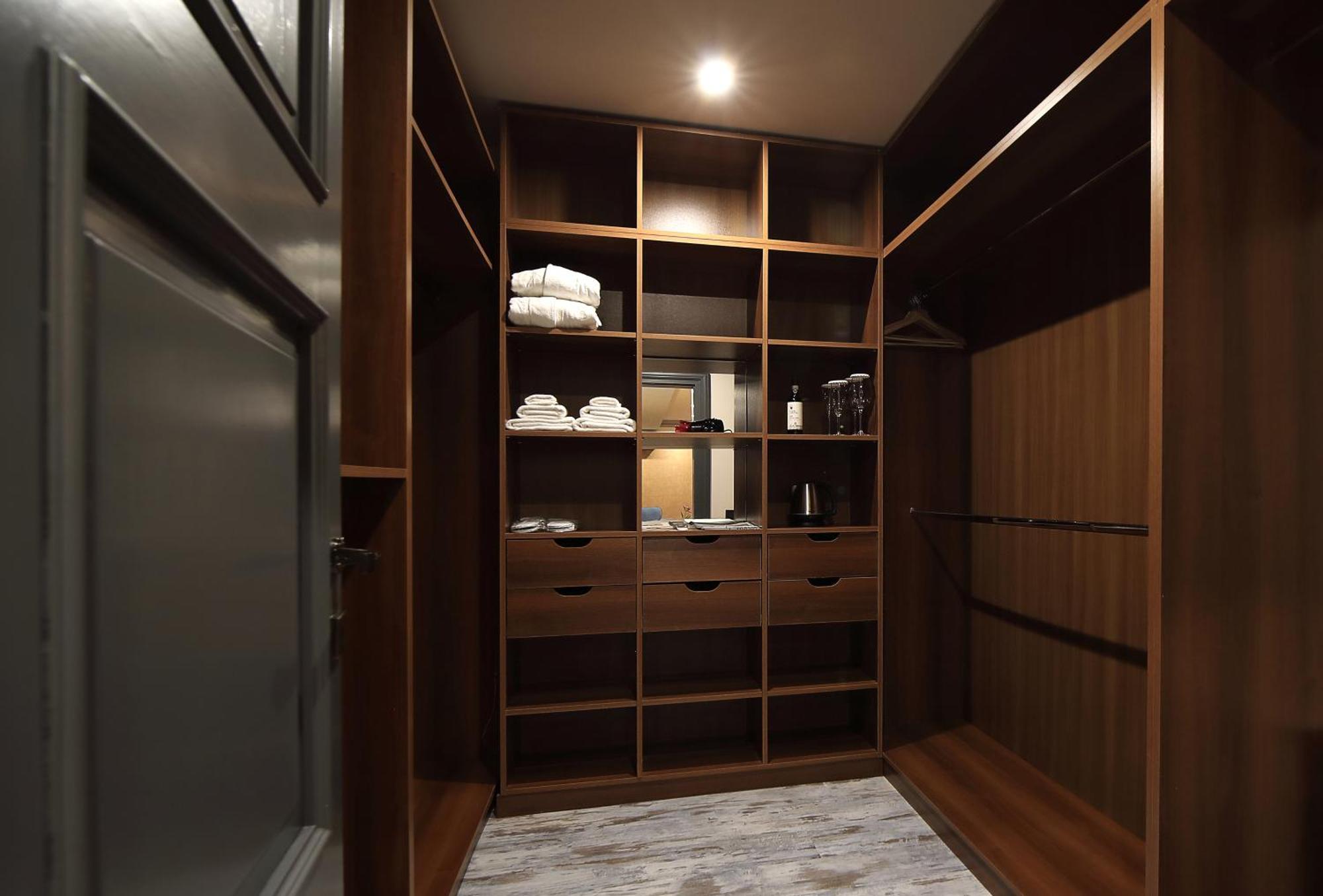 Hotel Zlaty Klucik - Golden Key With Luxury Spa Nitra Ngoại thất bức ảnh